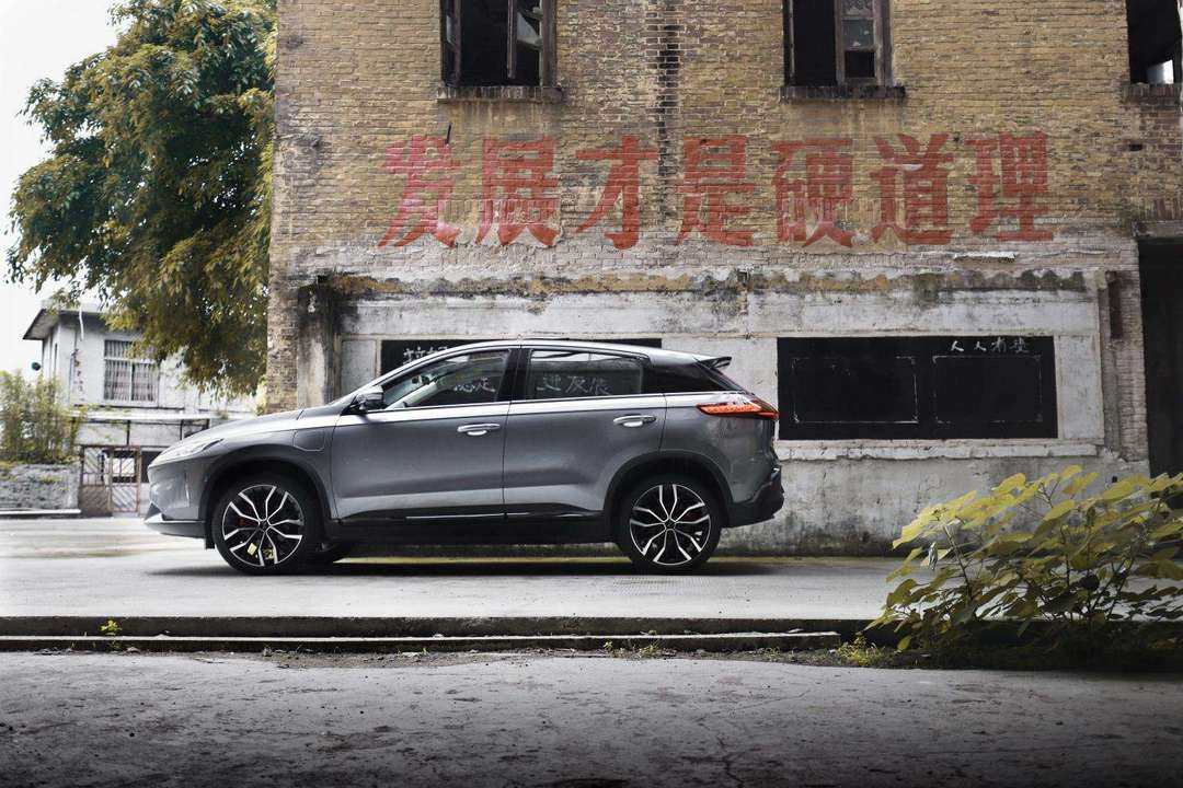 小鹏汽车收购广东福迪汽车 自建工厂生产资质得以解决